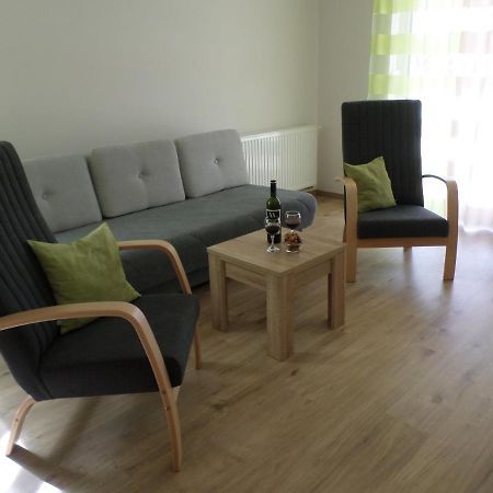 Lakoparki Apartman Veszprém Exteriör bild