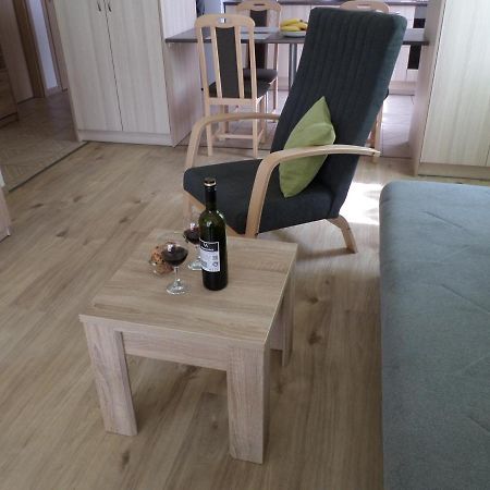 Lakoparki Apartman Veszprém Exteriör bild